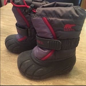 Size 7 Toddler Sorel boots